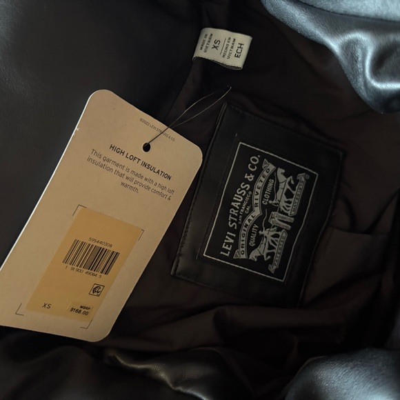 Levi’s leather puffer jacket faux black Women’s size XS NEW - Picture 7 of 7